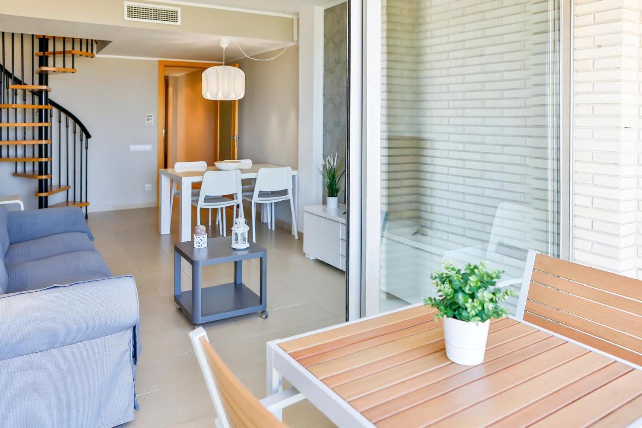 Apartaments Les Palmeres Coma-Ruga Exterior photo